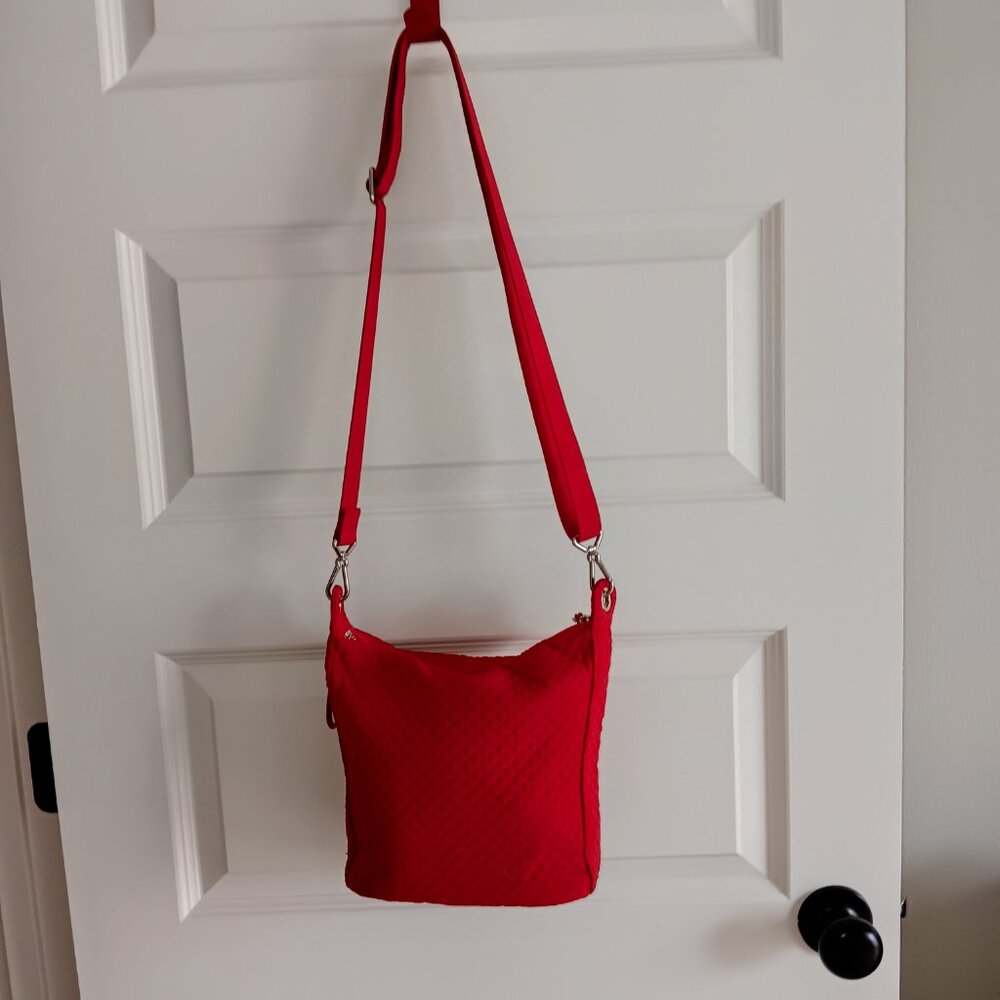 Vera Bradley True Red Quilted Crossbody Bag - Picture 5 of 5